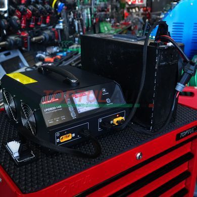 Зарядний пристрій 2-канальний 28А 6-14S LiPo/LiHV 2800Вт 220В ULTRA POWER PROTESTER UP2800-14S