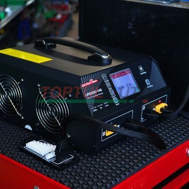 Зарядний пристрій 2-канальний 28А 6-14S LiPo/LiHV 2800Вт 220В ULTRA POWER PROTESTER UP2800-14S